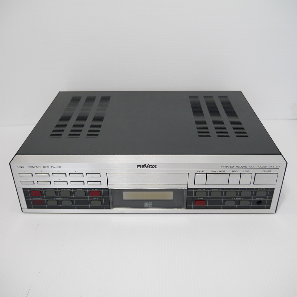 REVOX B226